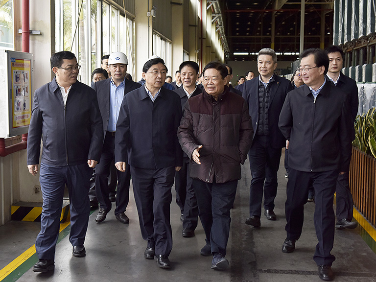 福建省委書記于偉國點贊福耀：堅守實業、專注主業、穩健經營、不斷創新